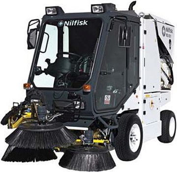 Дизельные коммунальные машины - Коммунальная машина  NILFISK-ADVANCE RS 851
